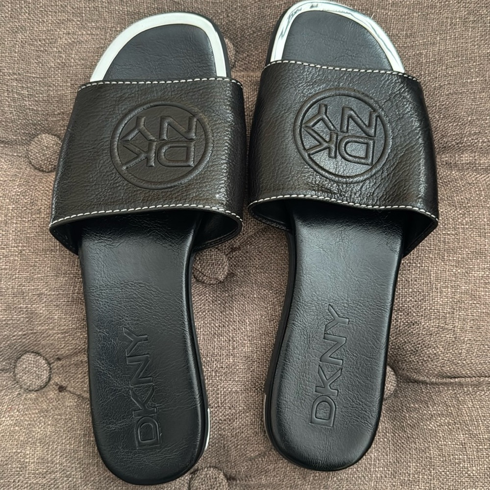 Women’s DKNY black slides